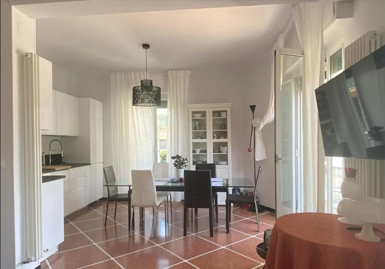 Apartamento Rapallo: Nuovo Appartamento Vista Mare